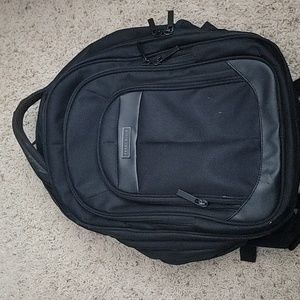 Perry Ellis M140 backpack